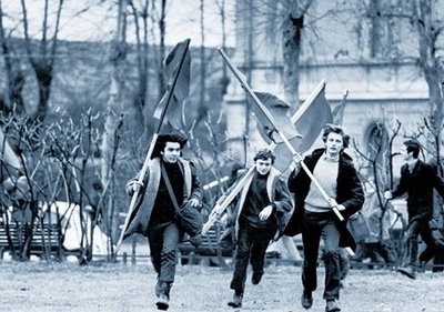 DOCUMENTI – SETTANTASETTE IN NERO