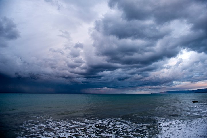METEO & FOTO – Le previsioni per oggi e le suggestive foto di Domenico