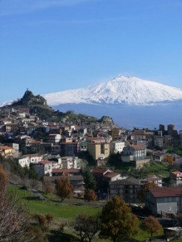 CESARO’ – Domenica verrà resa fruibile al traffico veicolare la S.P. 165 di Bolo che collega la provincia di Messina a quella di Catania