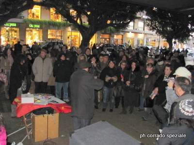 C-Day a Messina – U.D.U. e F.L.C.- CGIL in piazza in difesa della Costituzione e della scuola pubblica