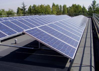 FOTOVOLTAICO –  Tredici milioni cinquecentomila euro per i privati”. Il consigliere provinciale Giuseppe Lombardo contesta il parere dei dirigenti