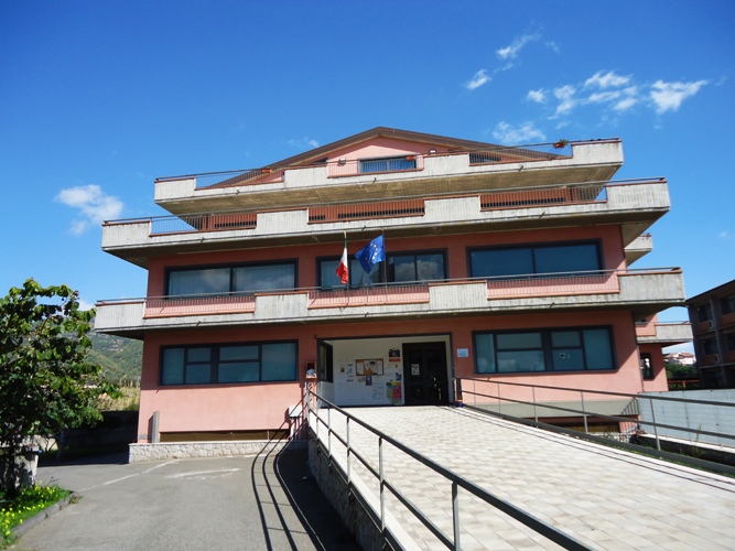 TAORMINA – In arrivo le “mini-guide turistiche” all’Istituto Comprensivo 2 di Trappitello