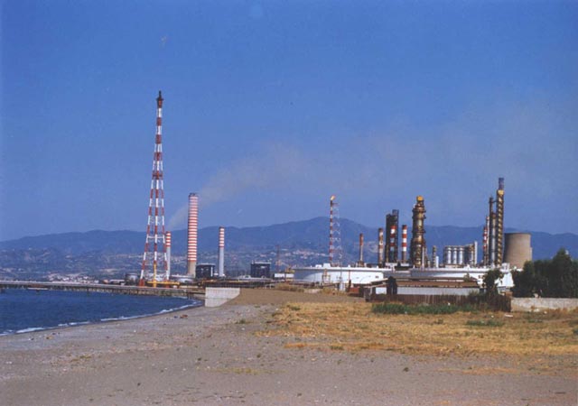PRIOLO GARGALLO – Ecco  come  l’ENI seppellisce  i  suoi  velENI