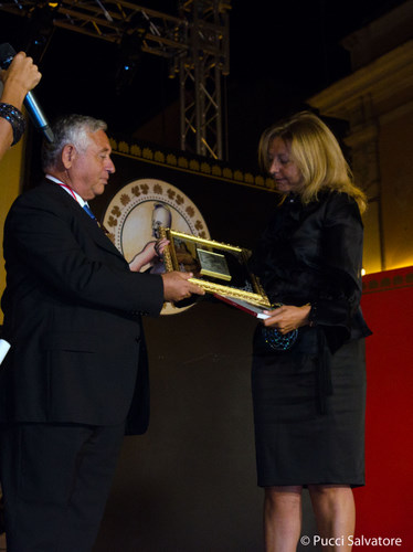 CIRO’ MARINA – ‘Premio Filottete’ per la giornalista freelance Grazia Pitorri