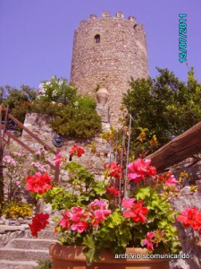 piraino_Torre_saracena_1