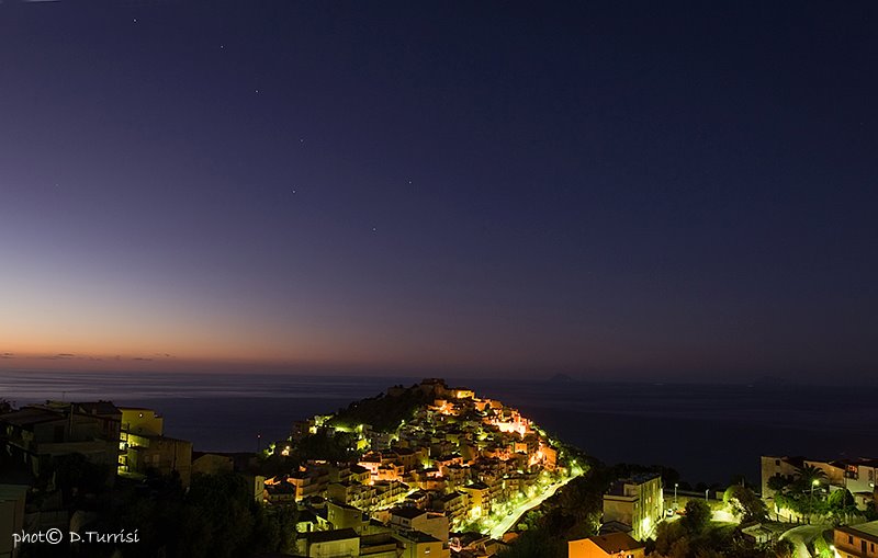 CARONIA – 12 cose da vedere