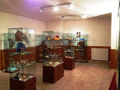 Piraino – Inaugurata la stanza dei presepi in miniatura