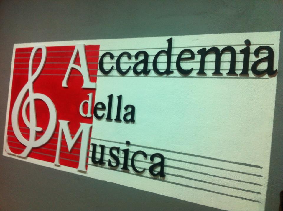 PAOLO DEE – L’Accademia della Musica, a Brolo, cambia sede