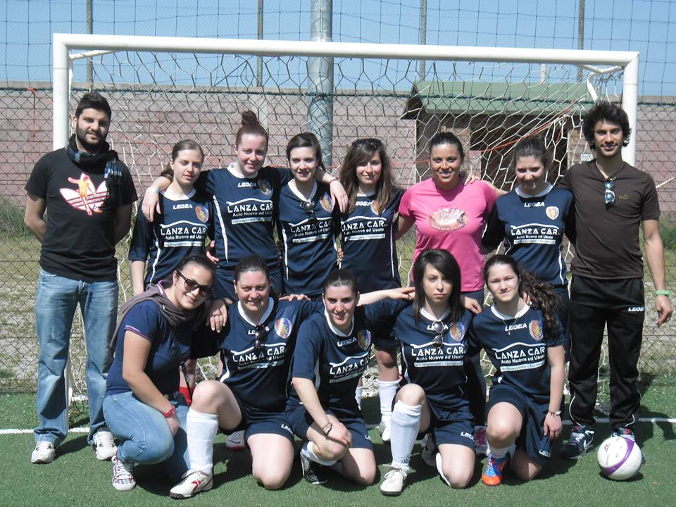 LONGI – Scende in campo il calcio a 5 femmnile