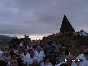 “Il Rito della Luce”- Alla Piramide 38° parallelo di Fiumara d’Arte al Solstizio del 2013