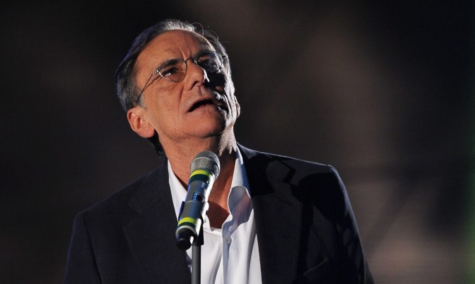 TAORMINA MEDIA AWARD – Roberto Vecchioni premiato come giornalista
