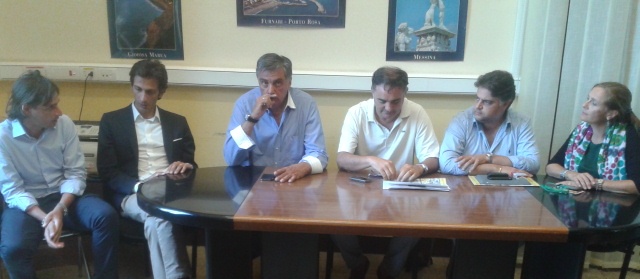 TEATRO & ACCORINTI – A Messina Pdl e Pd in coro “Accorinti presenti i candidatipresidenti”.