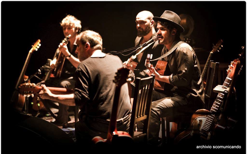 CONCERTI – Il ritorno di Alessandro Mannarino. Suonerà al Tindari Festival