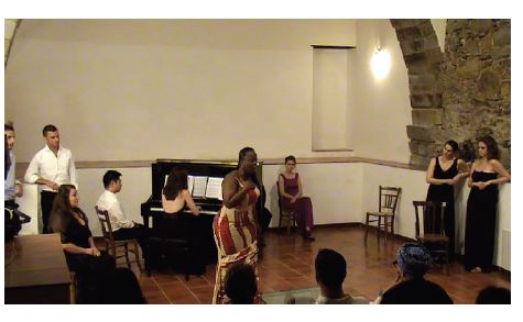 “Squarci d’umana fragilità” –  Grande sucesso del concerto sinagrese.