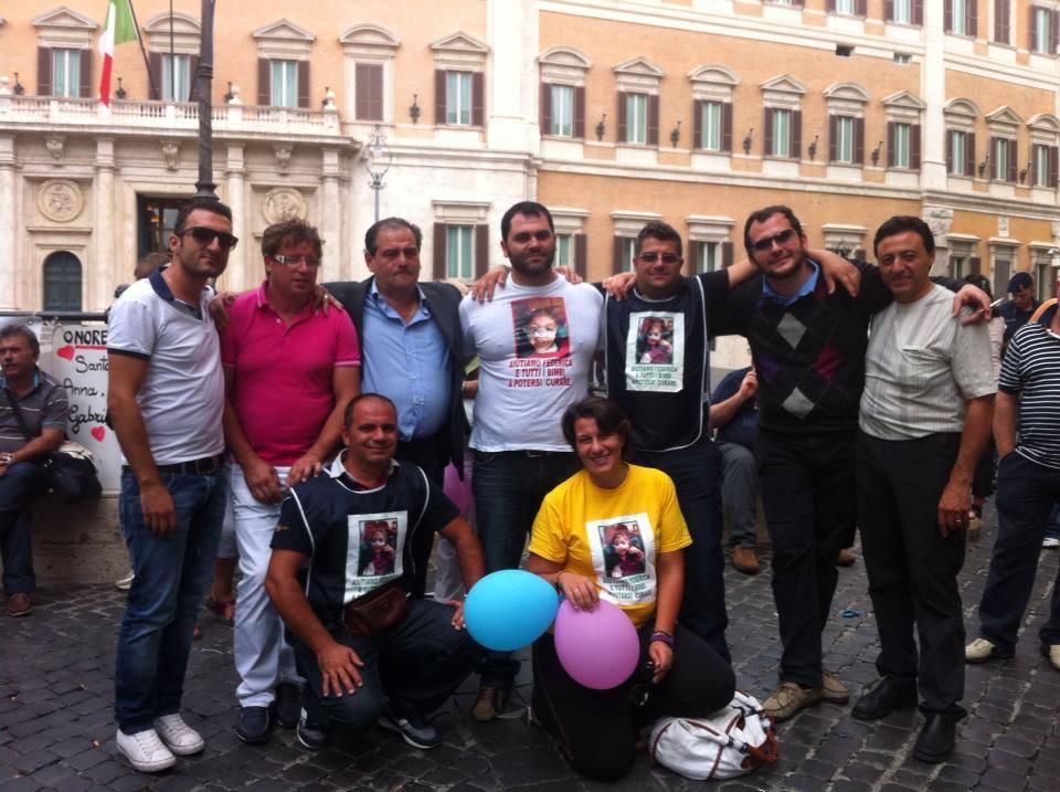 METODO STAMINA  -Mentre il “Comitato” lo boccia Roma si protesta.