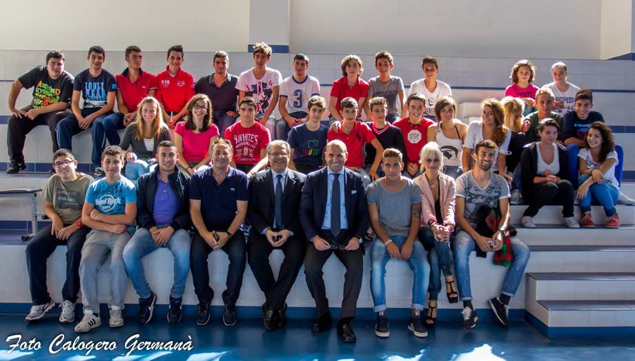 LO SPORT CONTRO IL “VIZIO” – L’ORLANDINA CALCIO INCONTRA I GIOVANI NELLE SCUOLE
