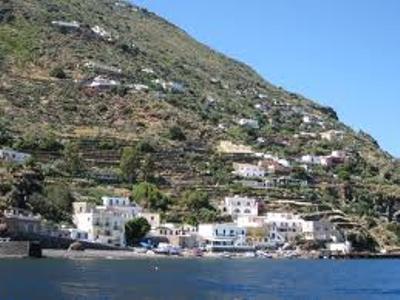 ALICUDI – Un arresto per tentata estorsione