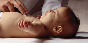 PEDIATRI – I vaccini sono necessari ma devono essere  eseguiti nei centri preposti all’uopo