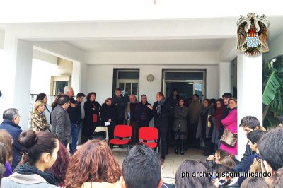 RIVENDICAZIONI STUDENTESCHE 2 – A Patti Mauro Aquino incontra gli studenti dello Scientifico