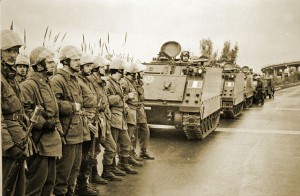 1970-07-14-reggio-calabria-soldati