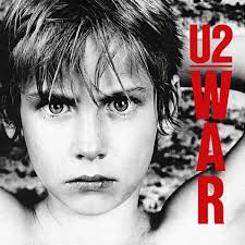 ACCADDE IERI – Il “BLOODY SUNDAY”, ed anche gli U2 si schierarono con le vittime irlandesi di quella mattanza dell’esercito invasore inglese