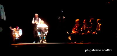 “Caustica” – Massimo Venturiello… incanta il pubblico dello Joppolo di Patti