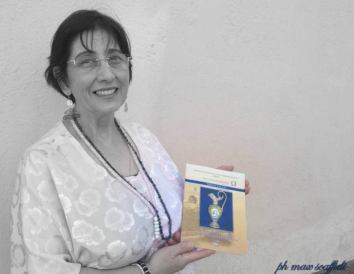Sabato a Brolo –  Maria Teresa Rando presenta il suo libro … la vita raccontata attraverso la poesia