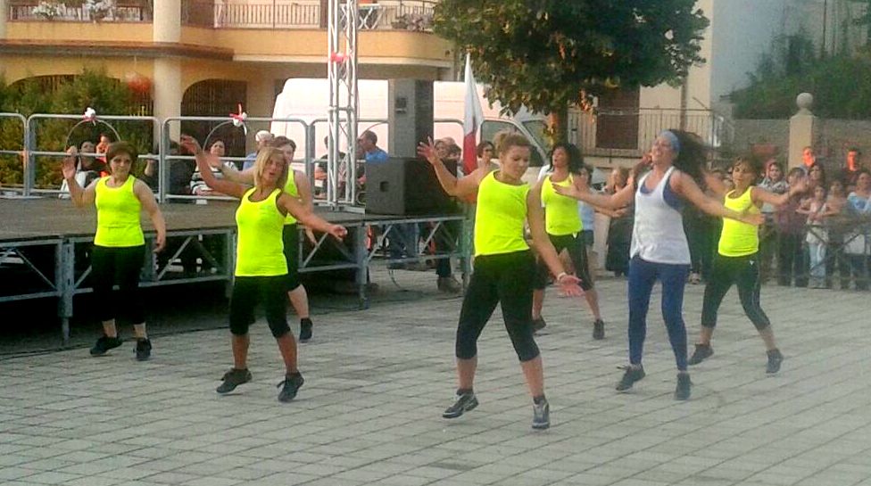 Gabriella Garofalo – Zumba: dimentica la fatica, unisciti alla festa