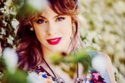 TI LASCIO UNA CANZONE – Guest Star Martina Stoessel