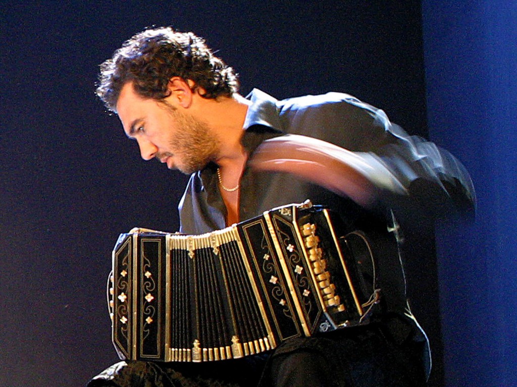 TEATRO VITTORIO EMANUELE – Daniele Di Bonaventura Suite per Bandoneon ed Orchestra