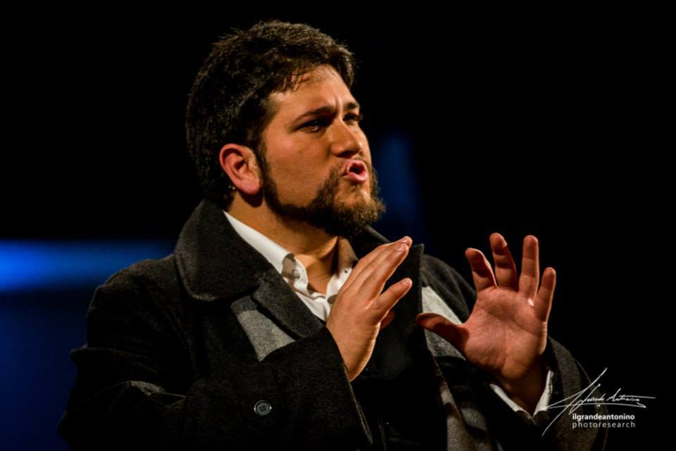 MILAZZO – Parte la stagione teatrale di Le Alte Terre di Mezzo: domenica 22 novembre il “Grazie” di Daniel Pennac