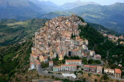 POLLINA – Al via il censimento di case e terreni incolti per incentivare il turismo e il ritorno alla terra