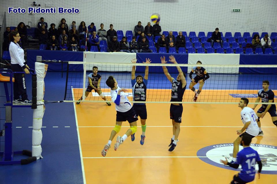 VOLLEY – ALTRO DERBY PER IL BROLO