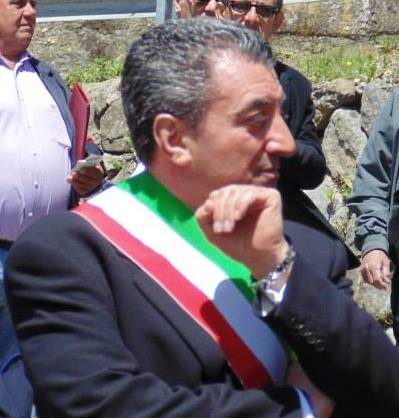 Basilio Caruso – Per quelli che si credono gli “intramontabili” di Sant’Angelo di Brolo