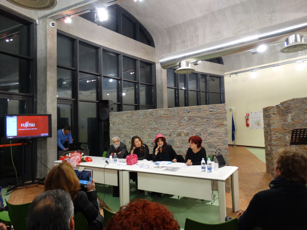 SPADAFORA – Si è conclusa la rassegna “Attraversamenti multipli” con una serata dedicata al teatro siciliano