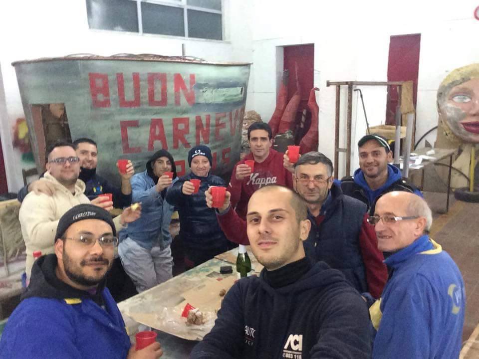 Carnevale 2016 – A Brolo si lavora e si progettano le “novità”