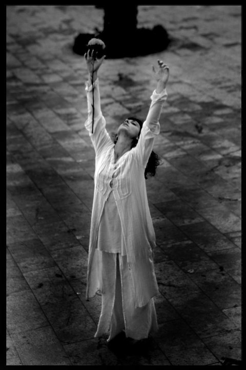 °°VisionAria°° – A Catania performance di Dara Siligato