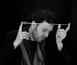 REGGIO CALABRIA – Grande attesa in Calabria per il concerto di Ezio Bosso il 17 maggio al Teatro Cilea