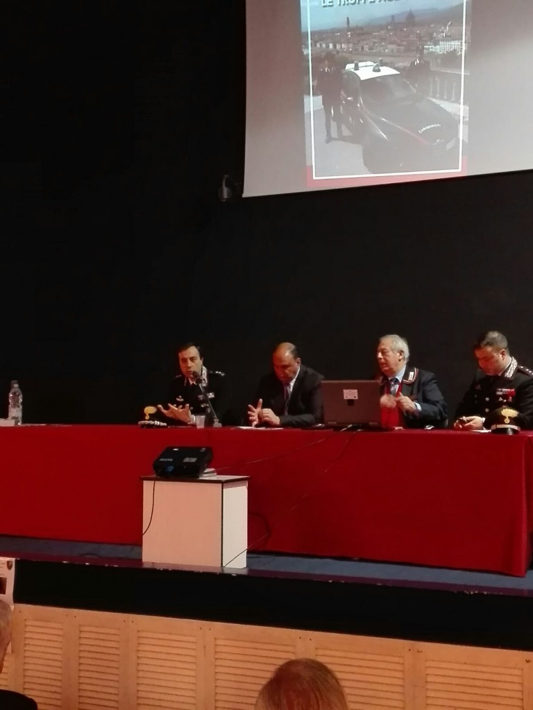 CARABINIERI E FASCE DEBOLI – Terzo incontro al “Palacultura” di Locri