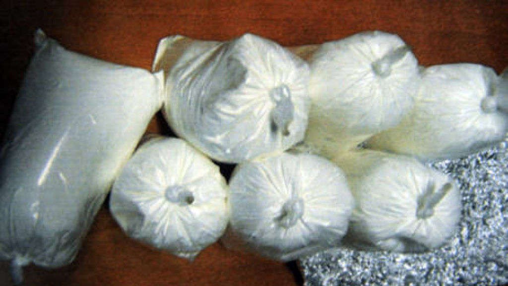 TRAFFICO DI DROGA – Calabria/Sicilia : sequestrati 16 kg di cocaina e 500mila euro