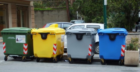 REGGIO CALABRIA – Rifiuti, videocamere di sorveglianza per sanzionare cittadini