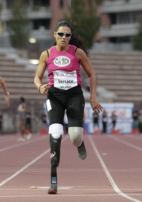 GIUSY VERSACE – La velocista paralimpica correrà con le fiamme azzurre
