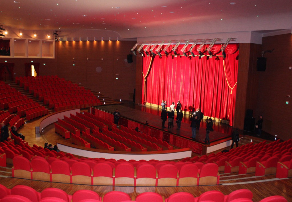 TEATRO – Al Mandanici di Barcellona “Un canto mediterraneo”
