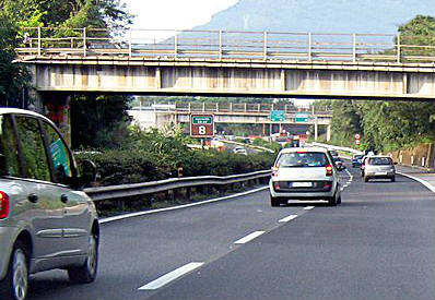 SICILIA – Autostrada Messina/Palermo ripristinati i cavi di fibra ottica danneggiati dall’incendio
