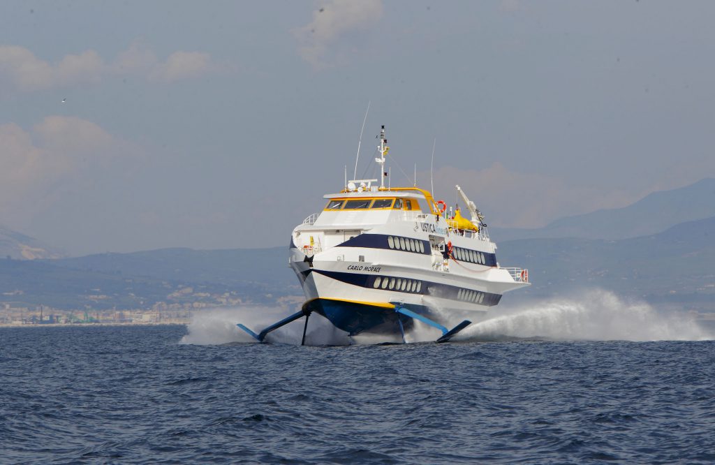 BLUFERRIES – Collegamenti veloci Messina/Villa a rischio sospensione