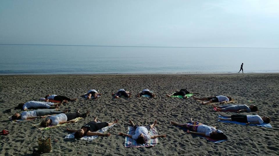 YOGA & SOLIDARIETA’ 2016 – “Noi ci Siamo!”