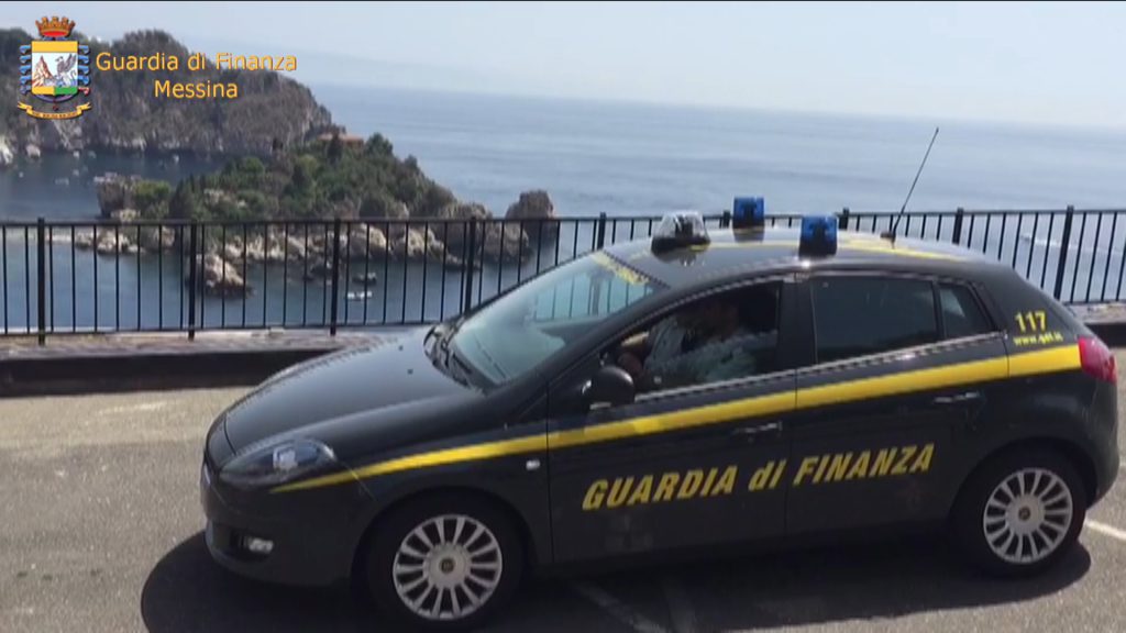TAORMINA – Verifiche in bed & breakfast e case-vacanza, scoperta evasione di quasi due milioni di euro