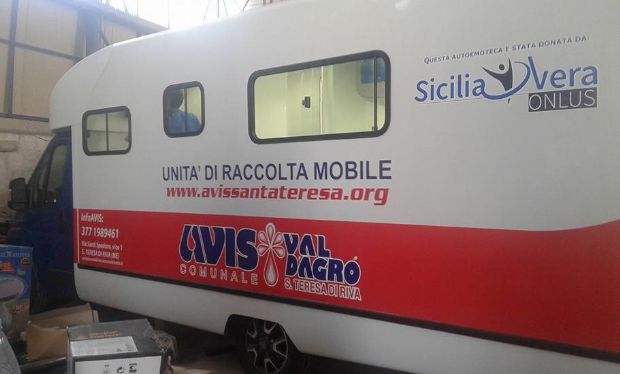 SANTA TERESA RIVA – Donata autoemoteca all’Avis territoriale
