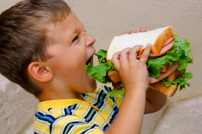 SALUTE E BENESSERE – Porzioni esagerate per i nostri bambini