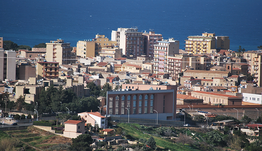 SICILIA – Indagato per peculato sindaco di Termini Imerese